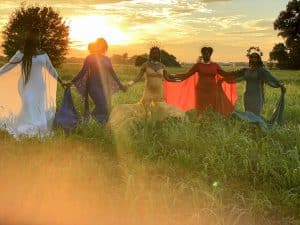 Candice D’Meza, WAIL, production photograph, 2021. Left to Right: Aria Hope, Stacey Allen, Candice D’Meza, Lindsay Gary, Saida Carter. Photo courtesy of Candice D’Meza.